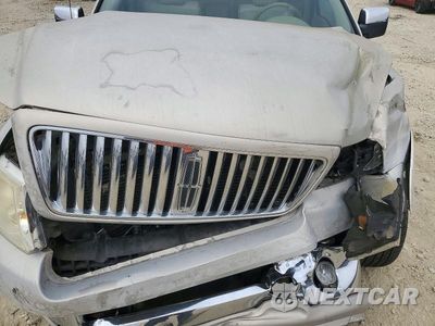 Zdjęcie 11 z 12 samochodu: 2006 LINCOLN MARK LT VIN:5LTPW16586FJ12456 - miniatura