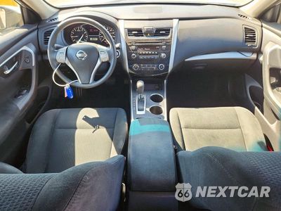 Zdjęcie 8 z 12 samochodu: 2015 NISSAN ALTIMA 2.5 S VIN:1N4AL3AP8FN363026 - miniatura