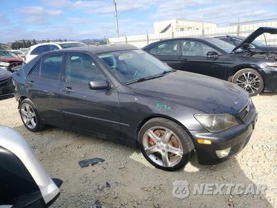 Czwarte zdjęcie samochodu z boku: 2005 LEXUS IS 300 BASE VIN:JTHBD192650100326 - miniatura