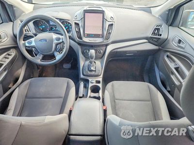 Zdjęcie 8 z 13 samochodu: 2014 FORD ESCAPE S VIN:1FMCU0F76EUB03831 - miniatura