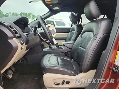 Zdjęcie 7 z 13 samochodu: 2018 FORD EXPLORER XLT VIN:1FM5K7D8XJGB03326 - miniatura