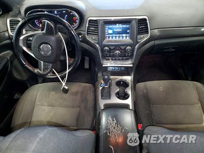 Zdjęcie 8 z 13 samochodu: 2018 JEEP GRAND CHEROKEE LAREDO VIN:1C4RJFAGXJC506454 - miniatura