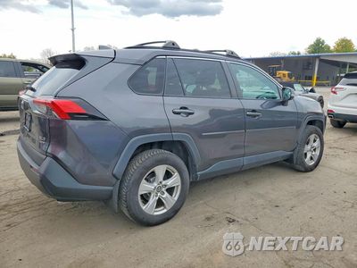 Trzecie zdjęcie samochodu z tyłu: 2019 TOYOTA RAV4 XLE VIN:2T3P1RFV5KW053942 - miniatura