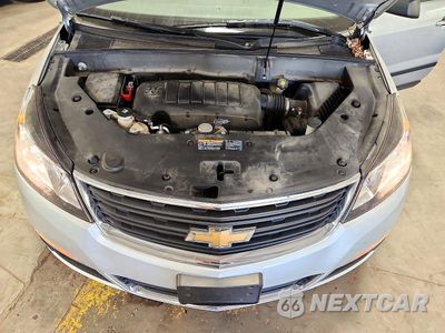 Zdjęcie 12 z 13 samochodu: 2017 CHEVROLET TRAVERSE LS VIN:1GNKRFED3HJ176356 - miniatura