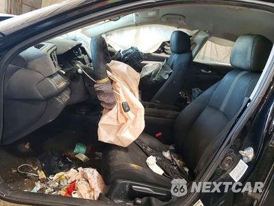Zdjęcie 7 z 13 samochodu: 2016 HONDA CIVIC LX VIN:19XFC2F57GE071732 - miniatura
