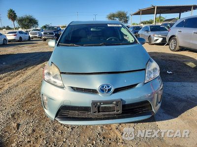 Piąte zdjęcie samochodu w środku: 2013 TOYOTA PRIUS TWO VIN:JTDKN3DU8D1717934 - miniatura