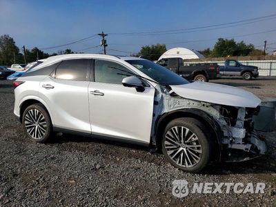 Czwarte zdjęcie samochodu z boku: 2024 LEXUS RX 350H PREMIUM+ VIN:2T2BBMCA7RC061438 - miniatura