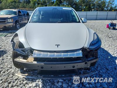 Piąte zdjęcie samochodu w środku: 2022 TESLA MODEL Y VIN:7SAYGAEE3NF465151 - miniatura
