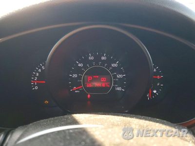 Zdjęcie 9 z 12 samochodu: 2014 KIA SOUL BASE VIN:KNDJN2A25E7737159 - miniatura