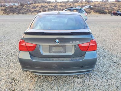Zdjęcie 6 z 12 samochodu: 2011 BMW 328 I SULEV VIN:WBAPH5C55BA441189 - miniatura