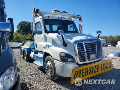 Czwarte zdjęcie samochodu z boku: 2019 FREIGHTLINER CASCADIA TOTER TRUCK VIN:3ALHGEDV2KDKK8386 - miniatura