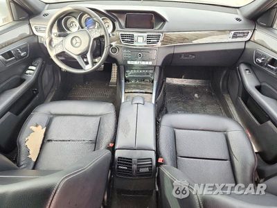 Zdjęcie 8 z 12 samochodu: 2016 MERCEDES-BENZ E 350 VIN:WDDHF5KB3GB257168 - miniatura