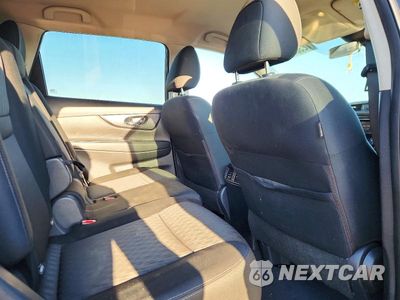 Zdjęcie 11 z 13 samochodu: 2019 NISSAN ROGUE SV VIN:KNMAT2MV2KP524886 - miniatura