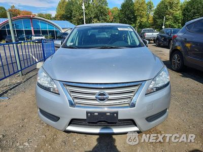 Piąte zdjęcie samochodu w środku: 2015 NISSAN SENTRA S VIN:3N1AB7AP5FY276713 - miniatura