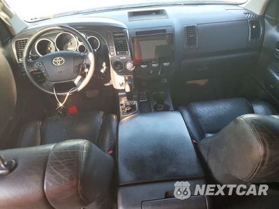 Zdjęcie 8 z 12 samochodu: 2010 TOYOTA TUNDRA DOUBLE CAB SR5 VIN:5TFRY5F15AX098335 - miniatura