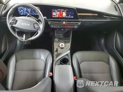 Zdjęcie 8 z 14 samochodu: 2024 KIA NIRO WIND VIN:KNDCR3L16R5101925 - miniatura
