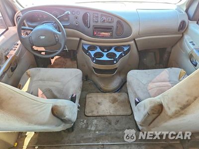 Zdjęcie 8 z 13 samochodu: 2007 FORD ECONOLINE E350 SUPER DUTY WAGON VIN:1FBNE31L17DA42587 - miniatura