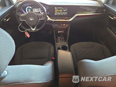 Zdjęcie 8 z 13 samochodu: 2020 KIA NIRO LXS VIN:KNDCB3LC3L5413178 - miniatura