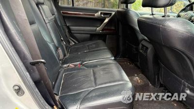 Zdjęcie 6 z 10 samochodu: 2012 LEXUS GX 460 VIN:JTJBM7FX0C5038360 - miniatura