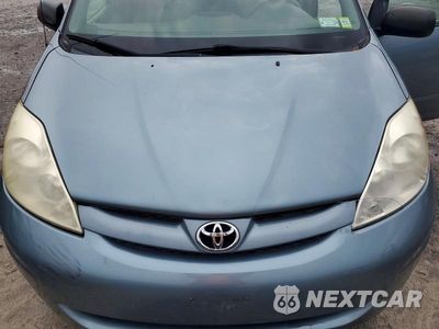 Zdjęcie 12 z 13 samochodu: 2010 TOYOTA SIENNA LE 7-PASSENGER VIN:5TDKK4CC5AS332420 - miniatura