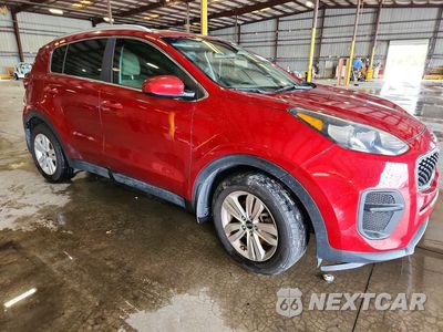 Czwarte zdjęcie samochodu z boku: 2019 KIA SPORTAGE LX VIN:KNDPM3AC1K7491640 - miniatura