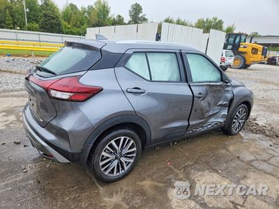 Trzecie zdjęcie samochodu z tyłu: 2023 NISSAN KICKS SV VIN:3N1CP5CV3PL540987 - miniatura