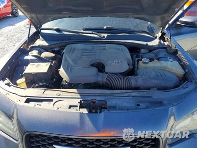 Zdjęcie 11 z 12 samochodu: 2015 CHRYSLER 300 S VIN:2C3CCAGG2FH781674 - miniatura