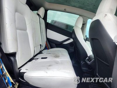 Zdjęcie 10 z 13 samochodu: 2022 TESLA MODEL Y VIN:7SAYGDEEXNF320433 - miniatura