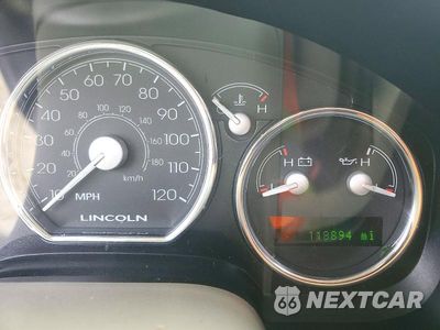 Zdjęcie 9 z 12 samochodu: 2006 LINCOLN MARK LT VIN:5LTPW16586FJ12456 - miniatura