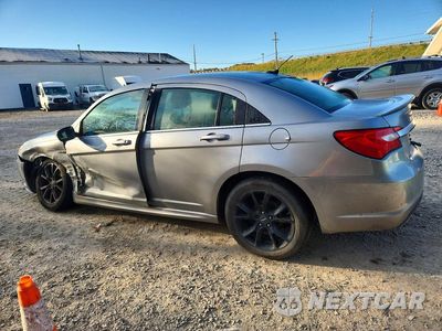 Drugie zdjęcie samochodu z przodu: 2014 CHRYSLER 200 LIMITED VIN:1C3CCBCG2EN172831 - miniatura