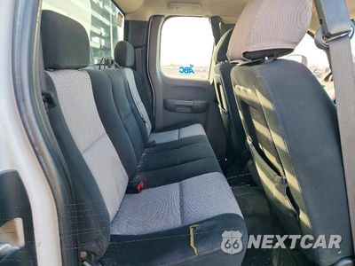 Zdjęcie 10 z 12 samochodu: 2008 GMC SIERRA K3500 VIN:1GDJK39678E168817 - miniatura