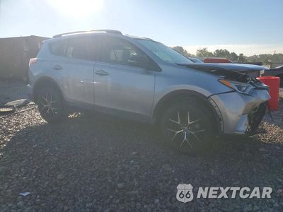 Czwarte zdjęcie samochodu z boku: 2017 TOYOTA RAV4 SE VIN:2T3NFREV1HW342156 - miniatura