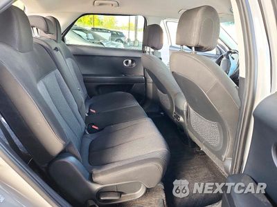 Zdjęcie 11 z 13 samochodu: 2022 HYUNDAI IONIQ 5 SE VIN:KM8KM4AE8NU068170 - miniatura