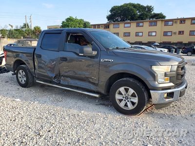 Czwarte zdjęcie samochodu z boku: 2015 FORD F150 SUPERCREW VIN:1FTEW1CP2FKD75341 - miniatura