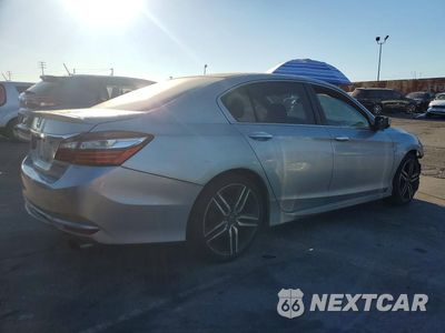 Trzecie zdjęcie samochodu z tyłu: 2017 HONDA ACCORD SPORT VIN:1HGCR2F52HA032814 - miniatura