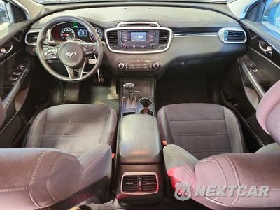 Zdjęcie 8 z 13 samochodu: 2016 KIA SORENTO LX V6 VIN:5XYPGDA58GG174608 - miniatura