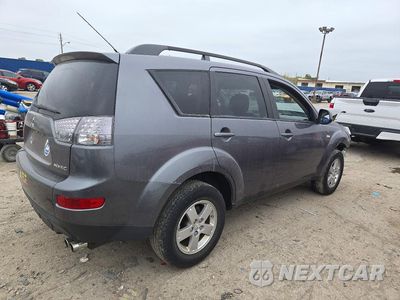 Trzecie zdjęcie samochodu z tyłu: 2008 MITSUBISHI OUTLANDER LS VIN:JA4MS31X38Z017529 - miniatura