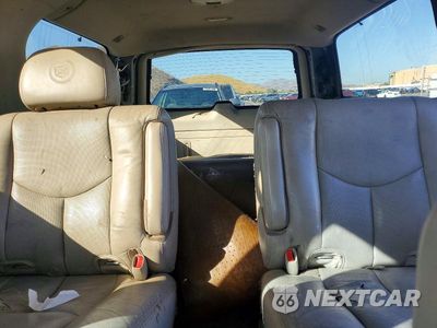 Zdjęcie 10 z 13 samochodu: 2005 CADILLAC ESCALADE ESV VIN:3GYFK66N15G219394 - miniatura