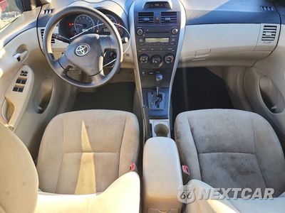 Zdjęcie 8 z 12 samochodu: 2013 TOYOTA COROLLA L VIN:2T1BU4EE9DC998749 - miniatura