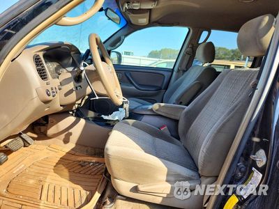 Zdjęcie 7 z 12 samochodu: 2005 TOYOTA TUNDRA DOUBLE CAB SR5 VIN:5TBDT44105S469699 - miniatura