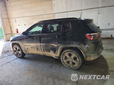 Drugie zdjęcie samochodu z przodu: 2018 JEEP COMPASS LATITUDE VIN:3C4NJDBB5JT304549 - miniatura