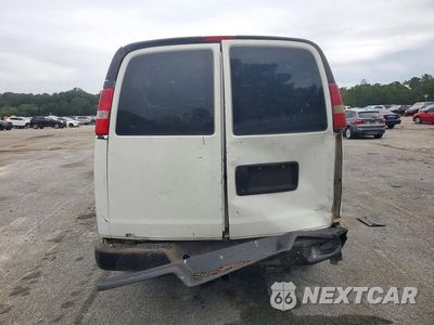 Zdjęcie 6 z 13 samochodu: 2015 CHEVROLET EXPRESS G2500 VIN:1GCWGGCFXF1206105 - miniatura