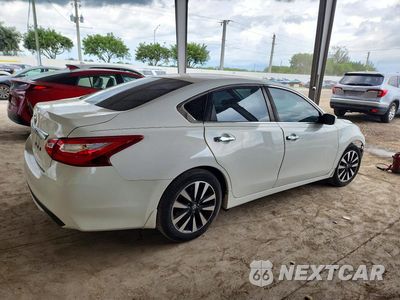 Trzecie zdjęcie samochodu z tyłu: 2016 NISSAN ALTIMA 2.5 S VIN:1N4AL3AP9GC181395 - miniatura