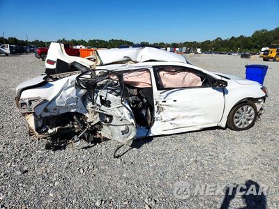 Trzecie zdjęcie samochodu z tyłu: 2018 NISSAN SENTRA S VIN:3N1AB7AP1JY334017 - miniatura