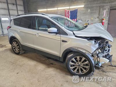 Czwarte zdjęcie samochodu z boku: 2019 FORD ESCAPE SEL VIN:1FMCU9HD6KUC22398 - miniatura