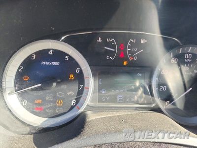 Zdjęcie 9 z 13 samochodu: 2013 NISSAN SENTRA S VIN:3N1AB7AP2DL667781 - miniatura