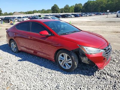 Czwarte zdjęcie samochodu z boku: 2019 HYUNDAI ELANTRA SEL VIN:KMHD84LF1KU770880 - miniatura
