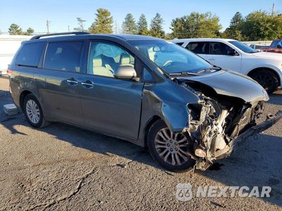 Czwarte zdjęcie samochodu z boku: 2011 TOYOTA SIENNA XLE 8-PASSENGER VIN:5TDYK3DC0BS119072 - miniatura