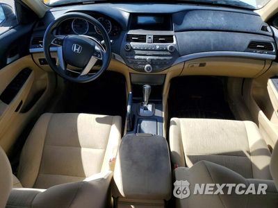 Zdjęcie 8 z 12 samochodu: 2012 HONDA ACCORD LX VIN:1HGCP2F35CA201737 - miniatura