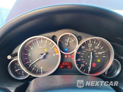 Zdjęcie 9 z 12 samochodu: 2010 MAZDA MX-5 MIATA VIN:JM1NC2EF7A0209520 - miniatura